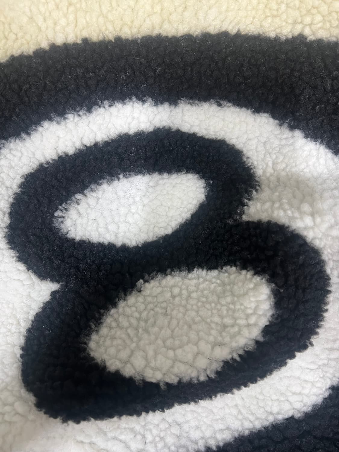 스투시 쉐르파 후리스 아이보리 L사이즈  상품이미지4