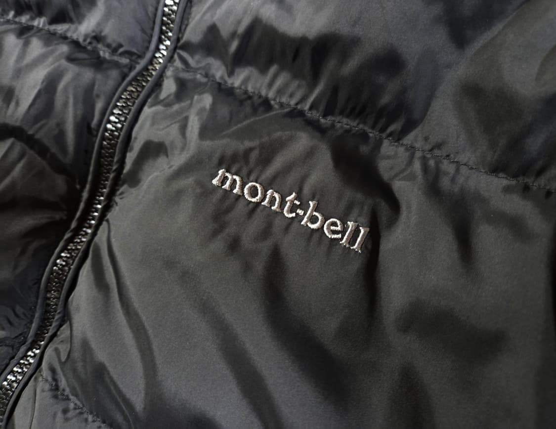 몽벨 mont-bell 블랙 리버시블 패딩 상품이미지6