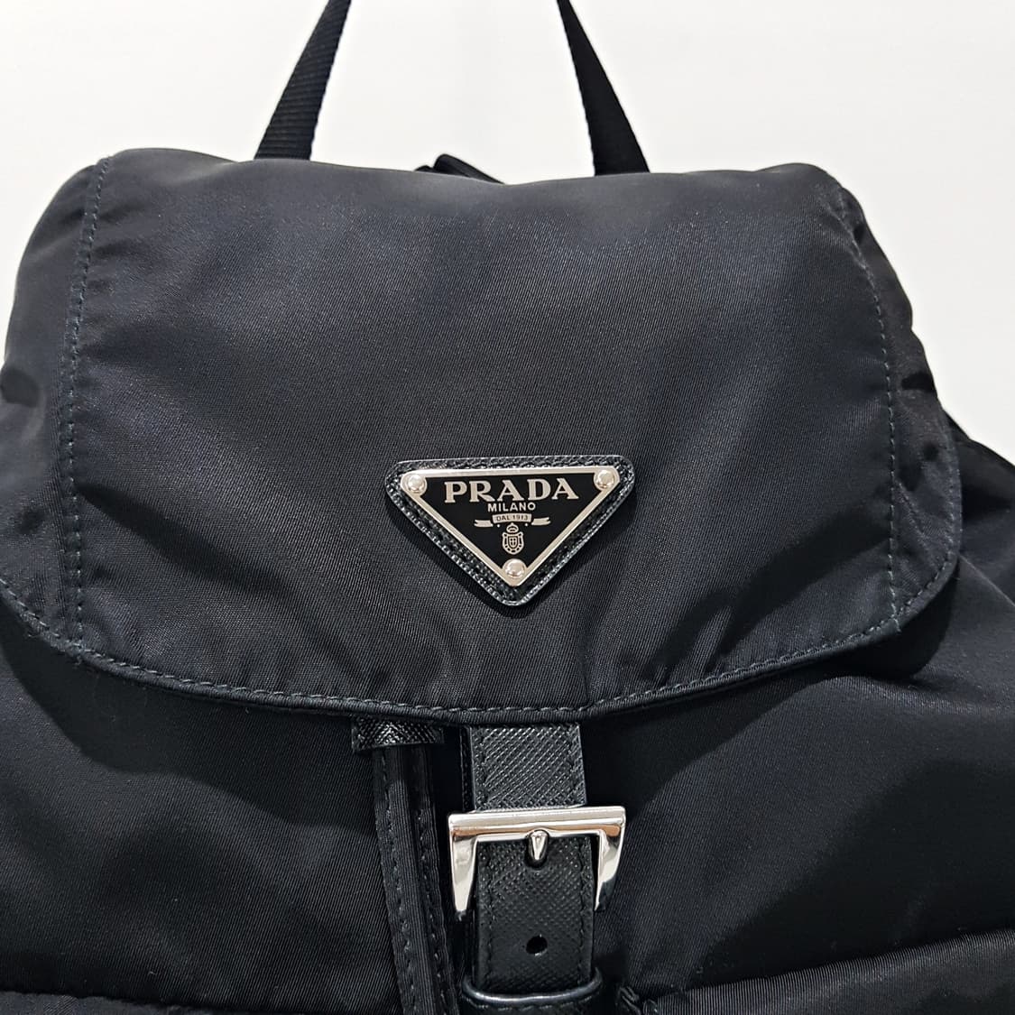 프라다 리나일론 백팩 미듐  상품이미지3