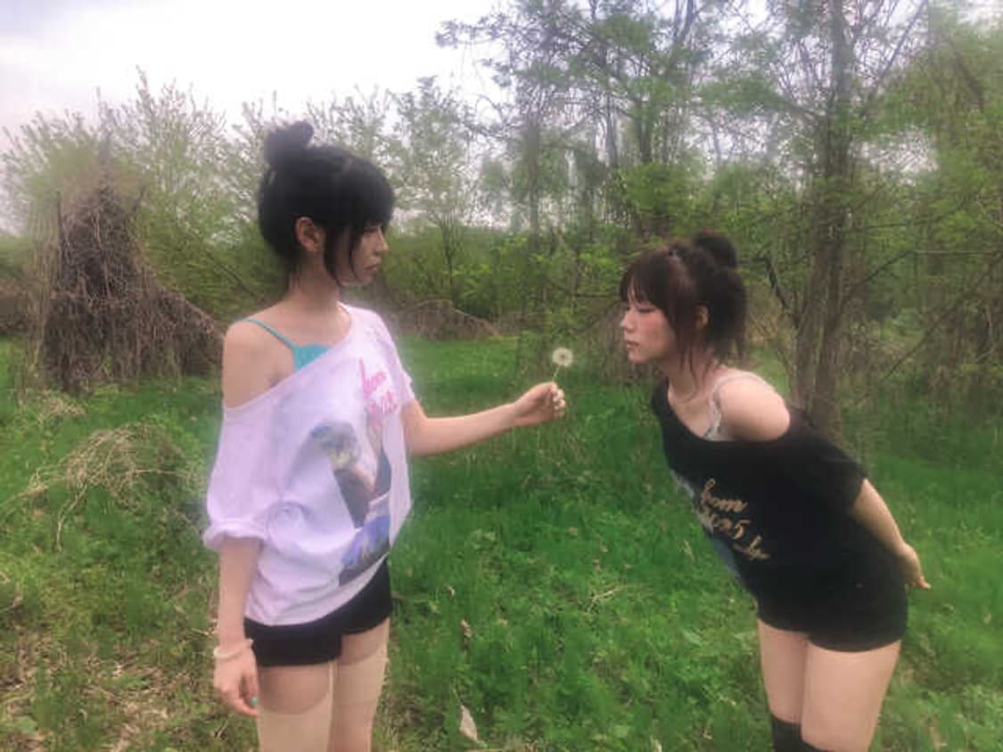 리브인모스 3025 언발원숄더티 포어링베이비메탈클럽엔젤넘버555코이세이오 상품이미지2