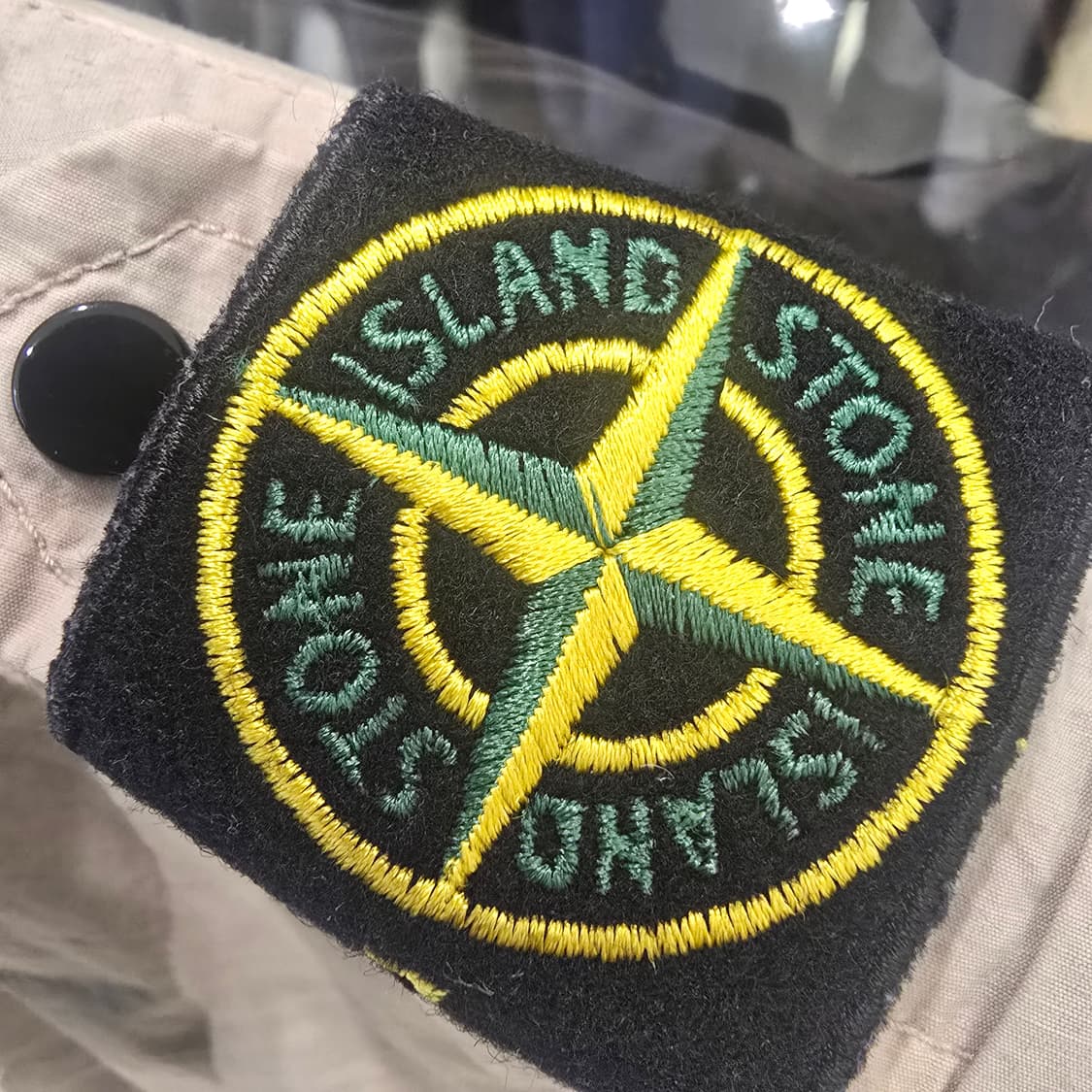 [정품] 스톤아일랜드 나슬란 오버셔츠 도브 그레이 상품이미지4