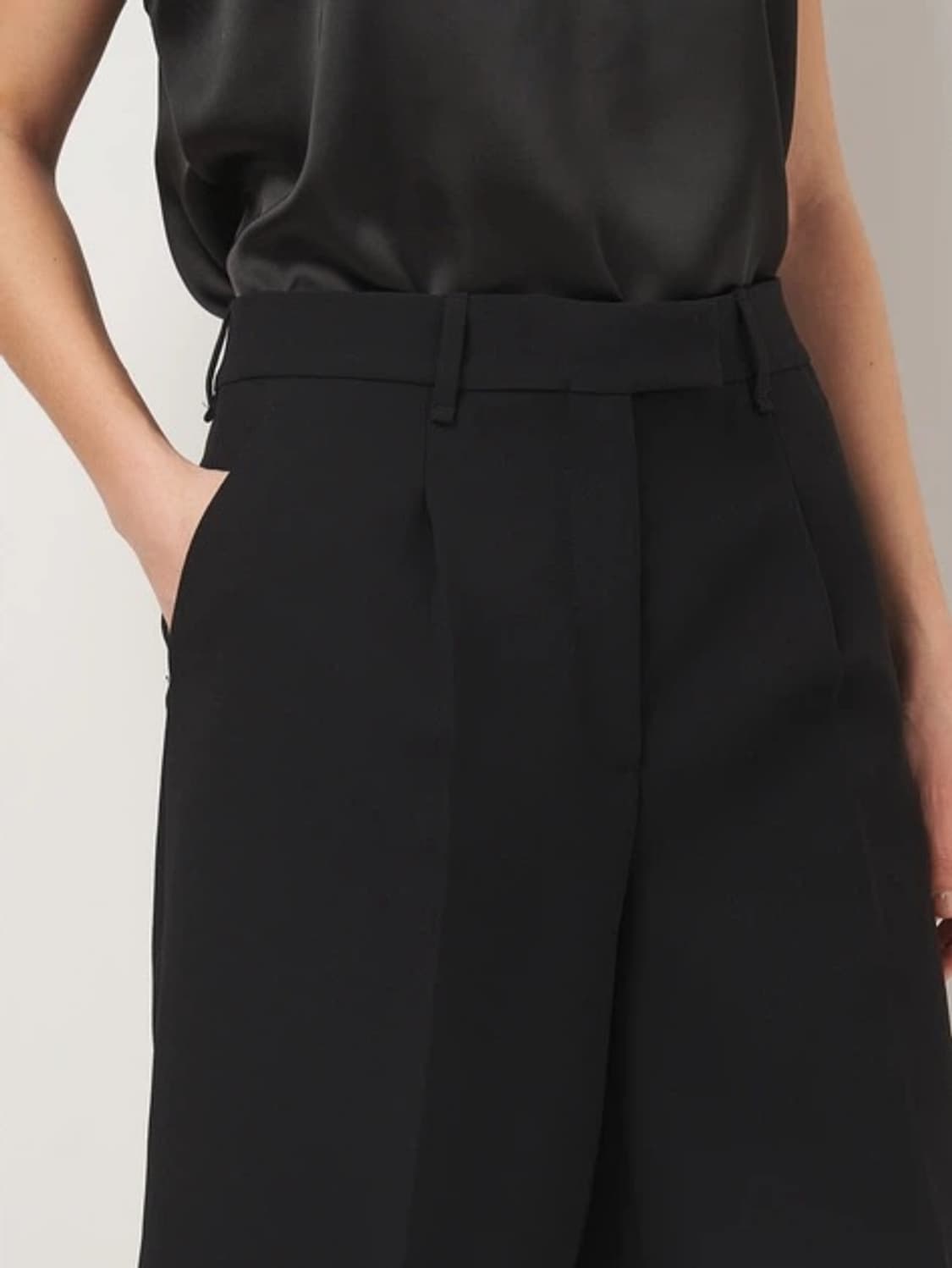 ZARA 자라 버뮤다팬츠 상품이미지4