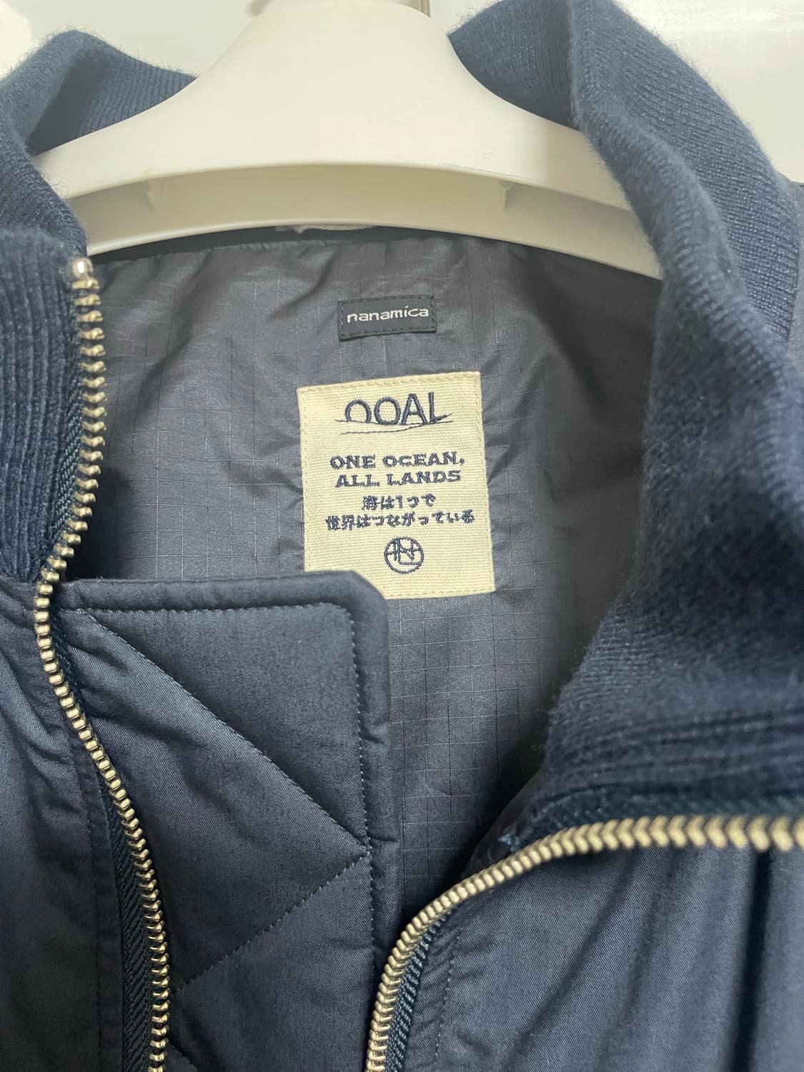 나나미카 인슐레이션 바시티 재킷 네이비 상품이미지7