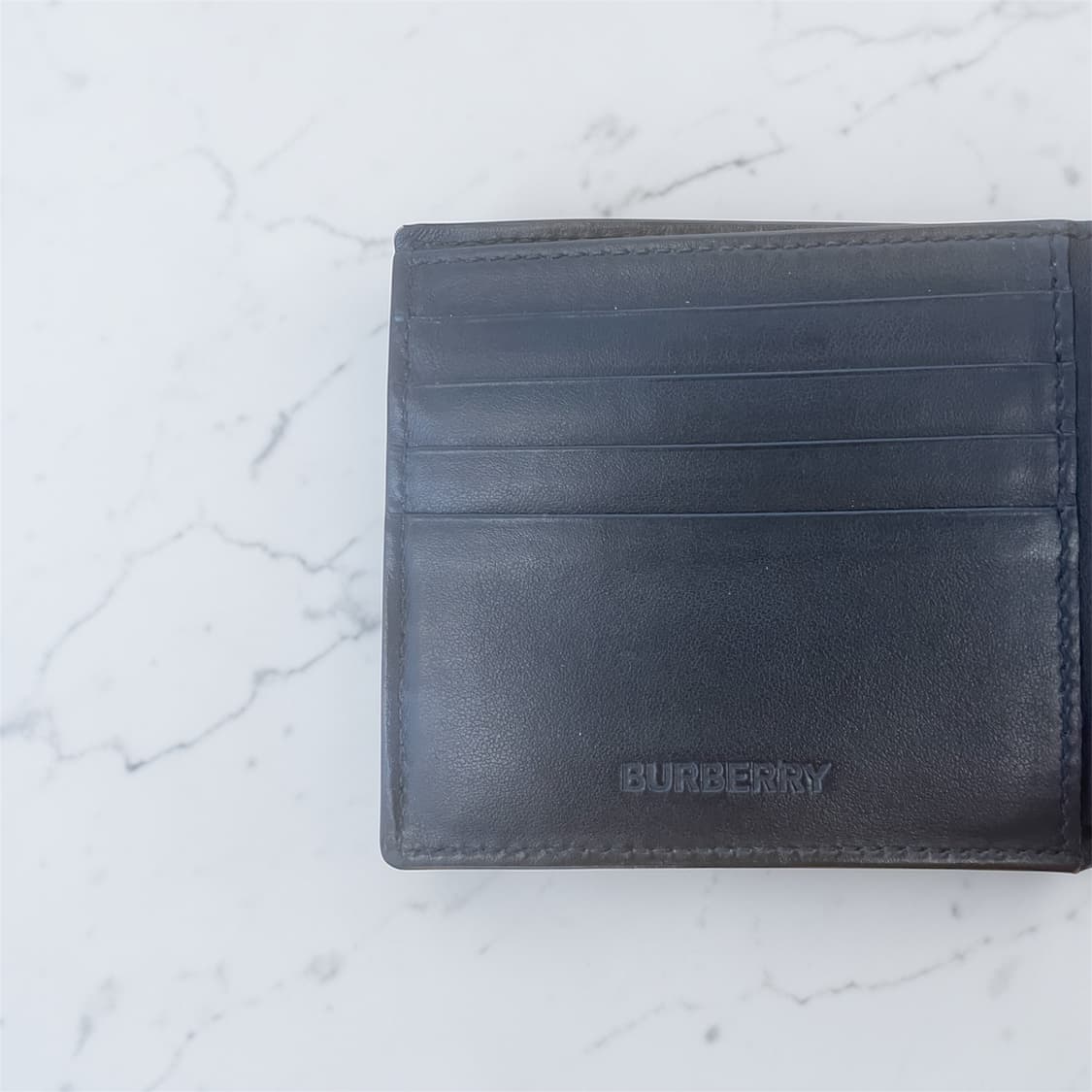 ✨Burberry 버버리 정품 반지갑(포이즌 인증/상태 좋음)✨ 상품이미지3