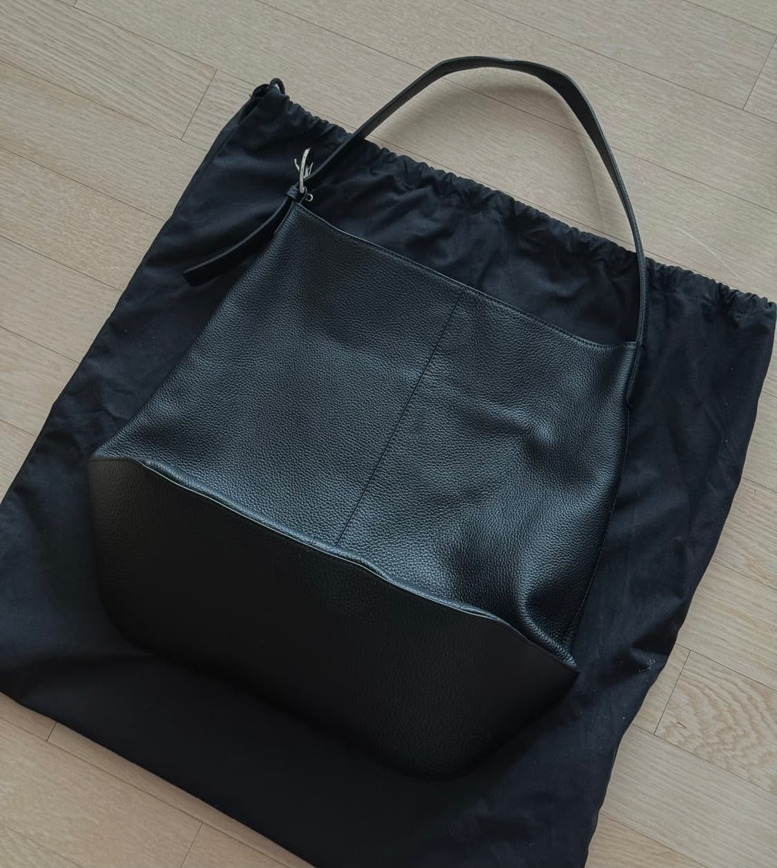 토니웩 풀 그레인 레더 토트백 상품이미지3