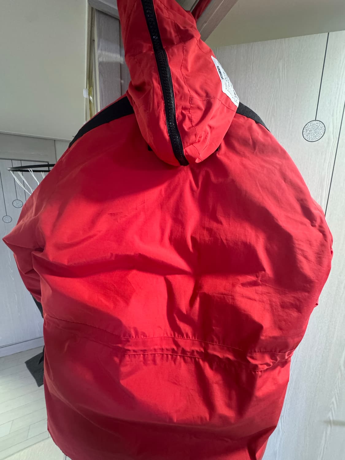 베트멍x캐나다구스 스노우만트라 상품이미지2