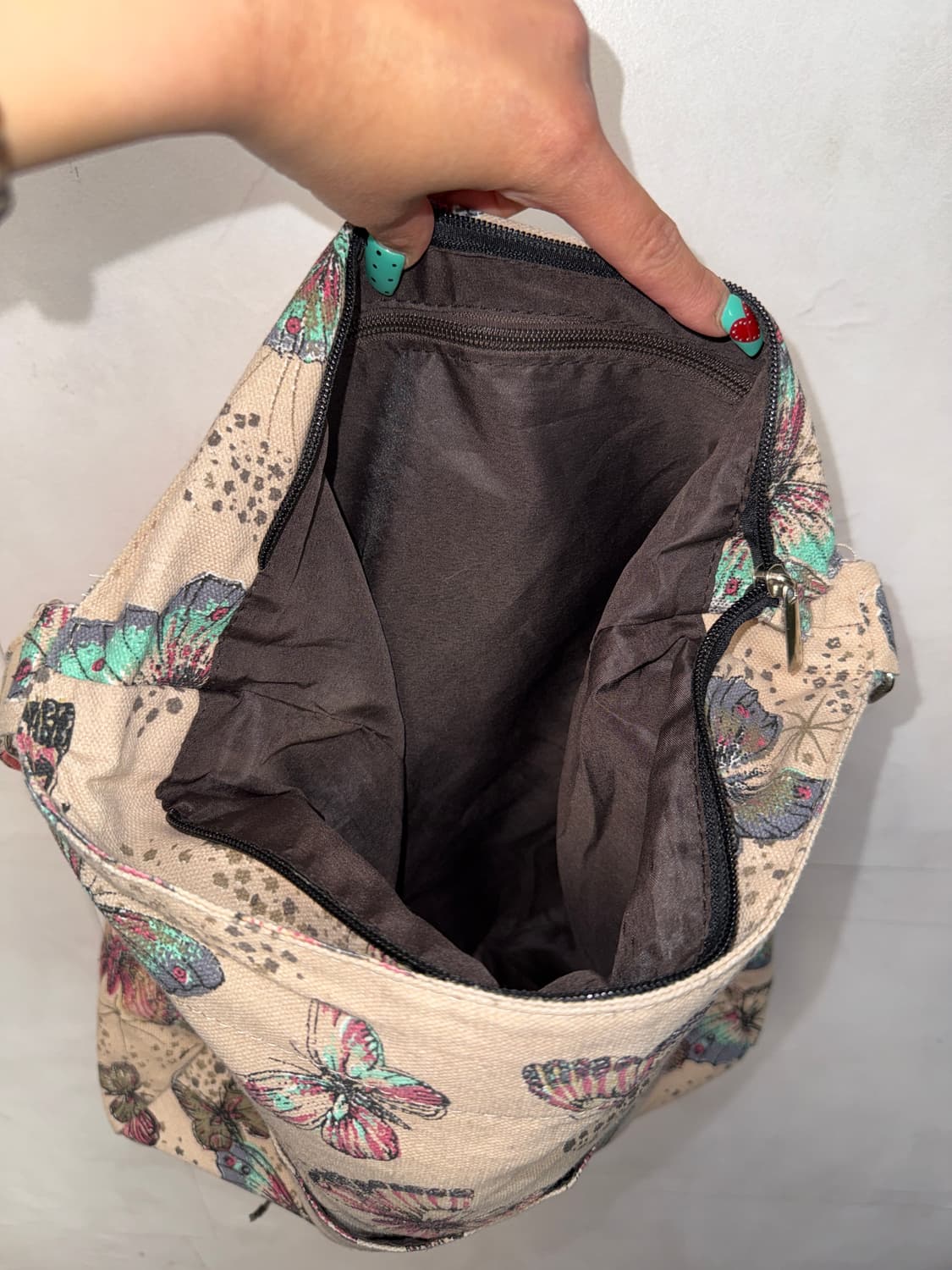 Beige butterfly pattern cross bag 상품이미지4