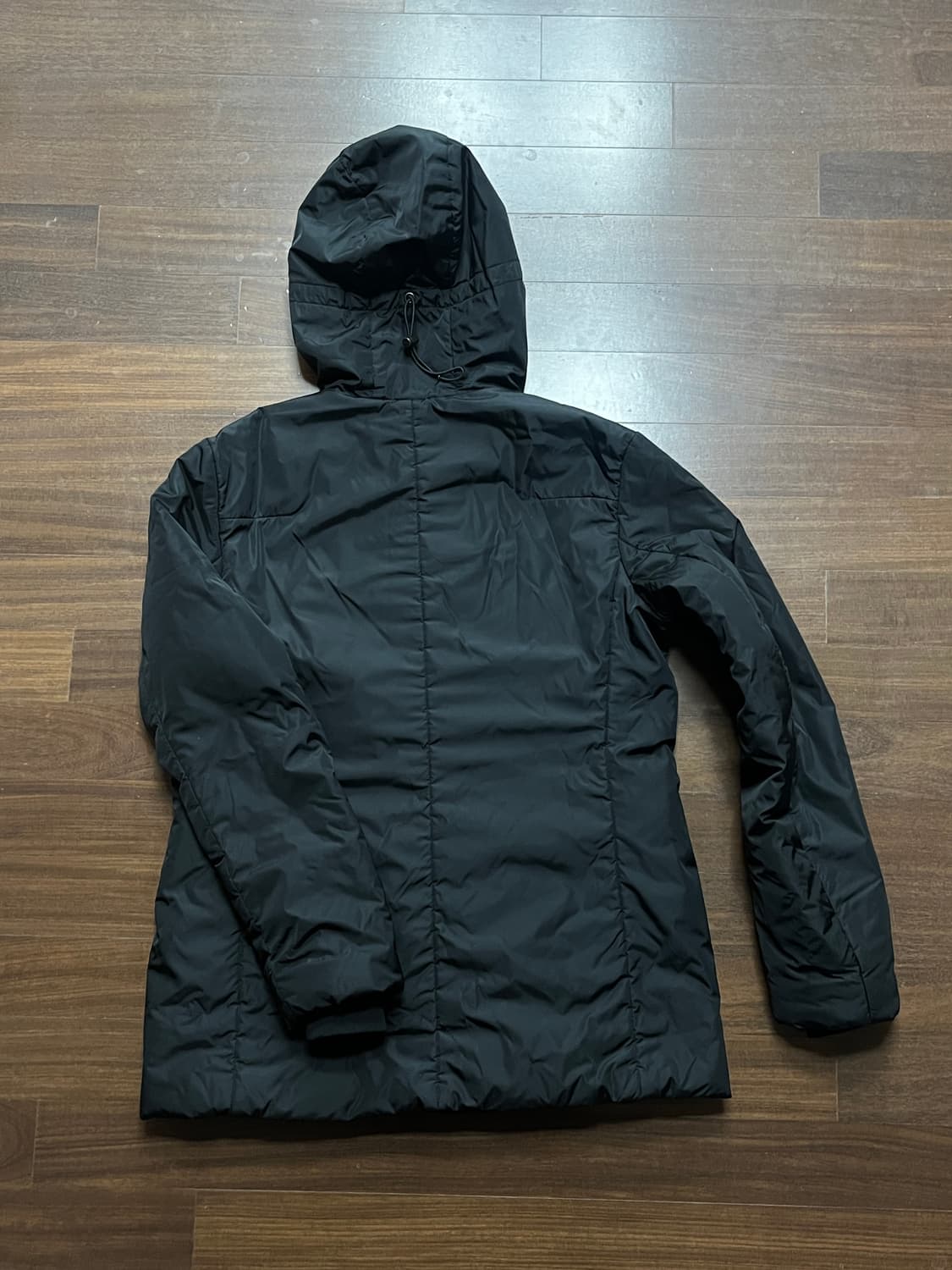 프라다 스포츠 후드 패딩 자켓 포코노 상품이미지2