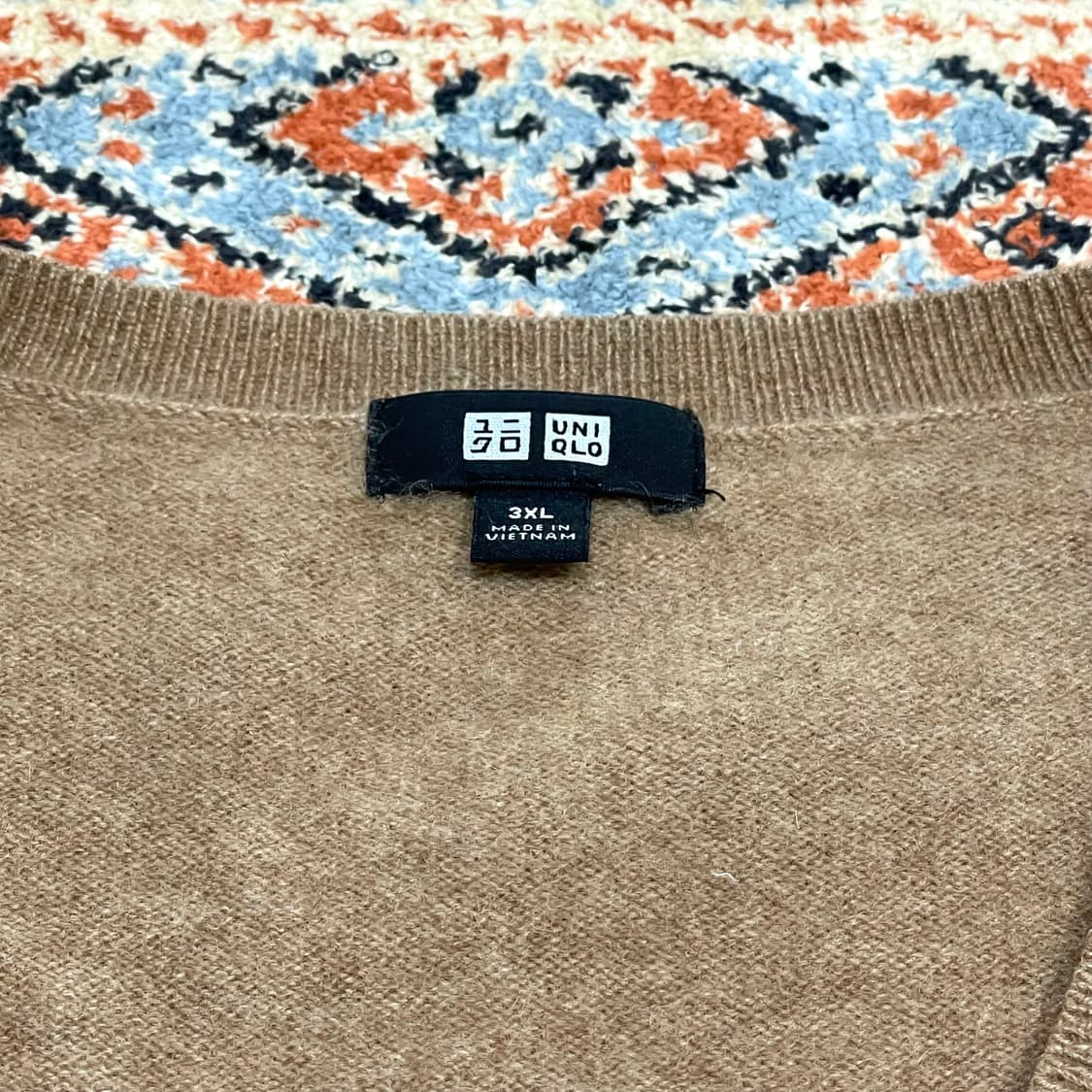 유니클로 브라운 브이넥 캐시미어 니트 남성3XL 상품이미지3