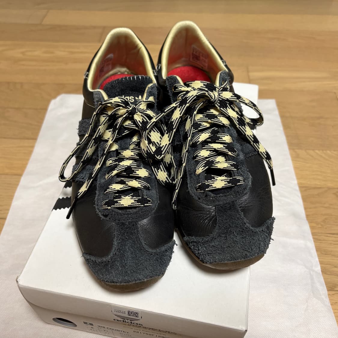 아디다스 x 웨일스 보너 컨트리 코어 블랙 상품이미지2