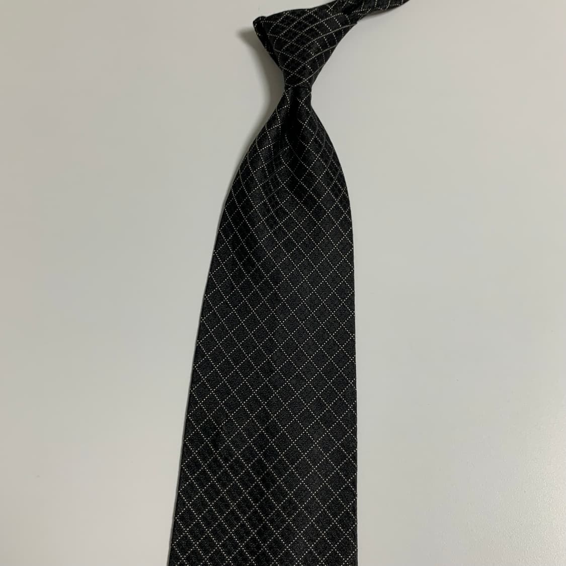 휴고보스(HUGO BOSS) 명품 블랙컬러 체크넥타이 100실크 A등급 상품이미지8