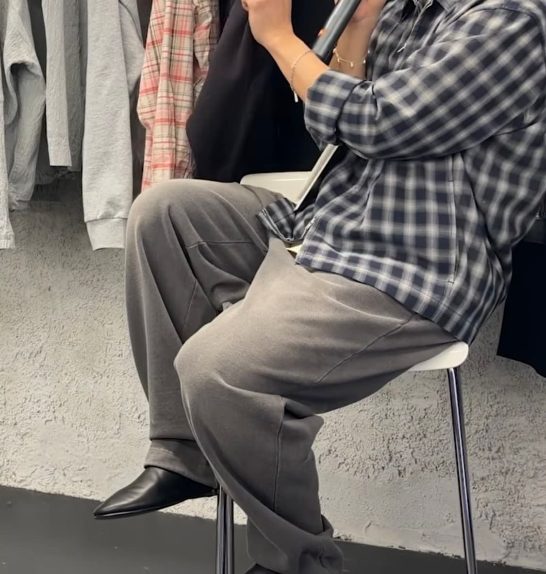 (하오님 착용) 더 로우 맛 레더 플랫슈즈 44사이즈 상품이미지1