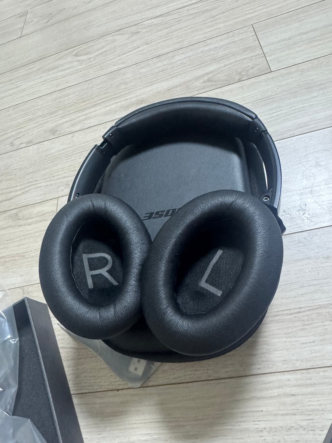 보스 QC45 오늘까지 12에 판매합니다 상품이미지4