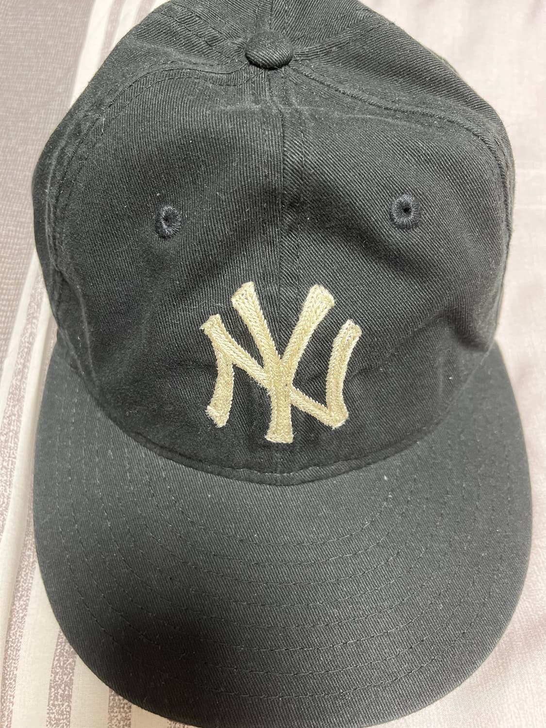 디네댓x뉴에라xmlb 콜라보 뉴욕양키스 레트로 크라운 캡 블랙 상품이미지2
