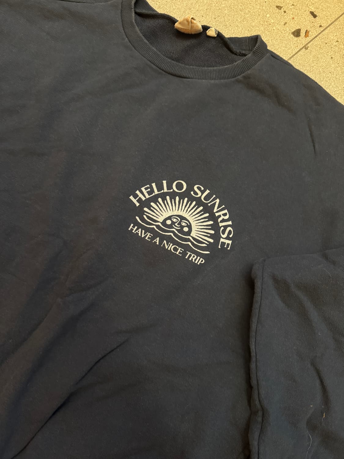 HELLO SUNRISE 맨투맨 상품이미지2