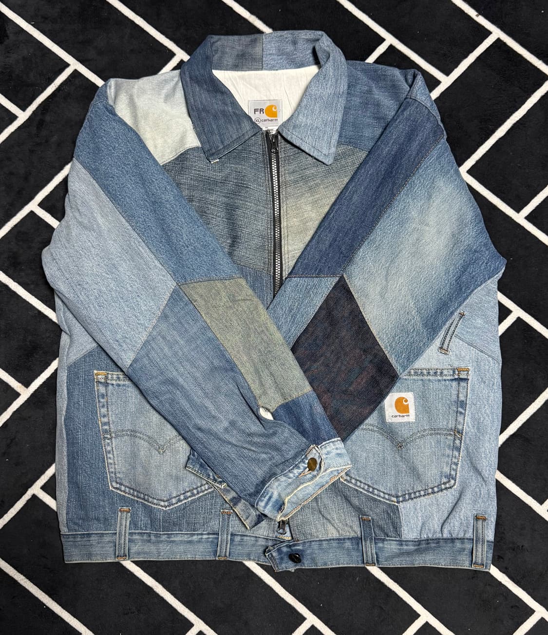칼하트 빈티지 패치 워크 자켓 상품이미지1