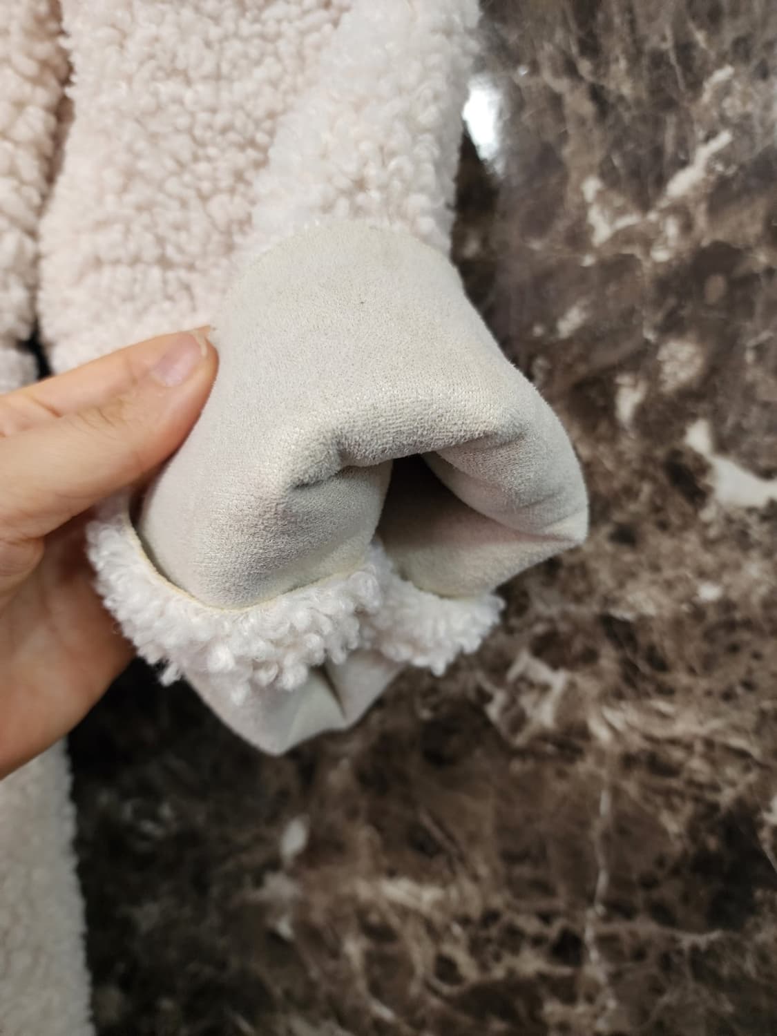 ideal 부클 루즈핏 롱코트 상품이미지4