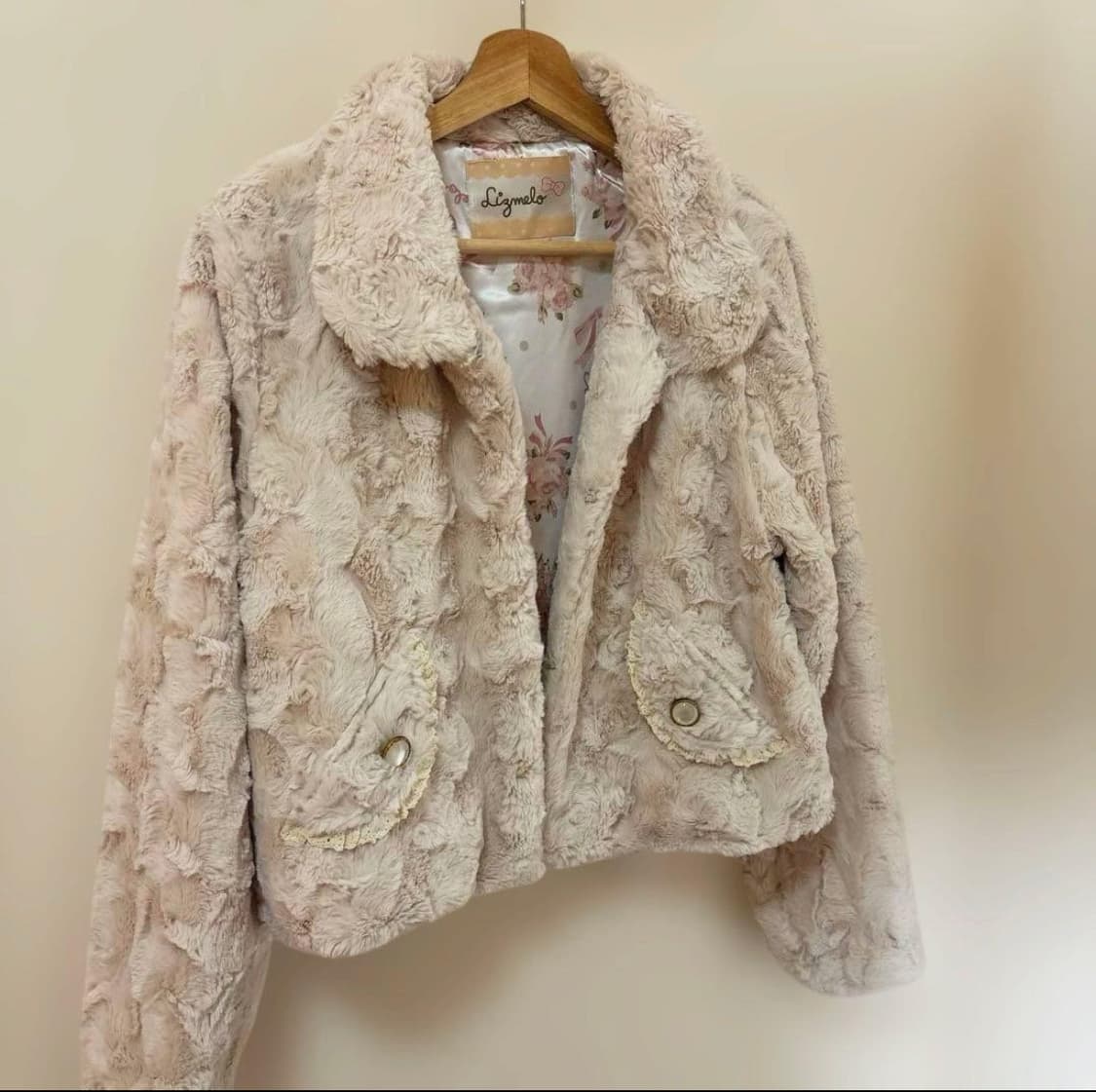 리즈리사 리즈멜로 백리본 핑크 퍼자켓  상품이미지2