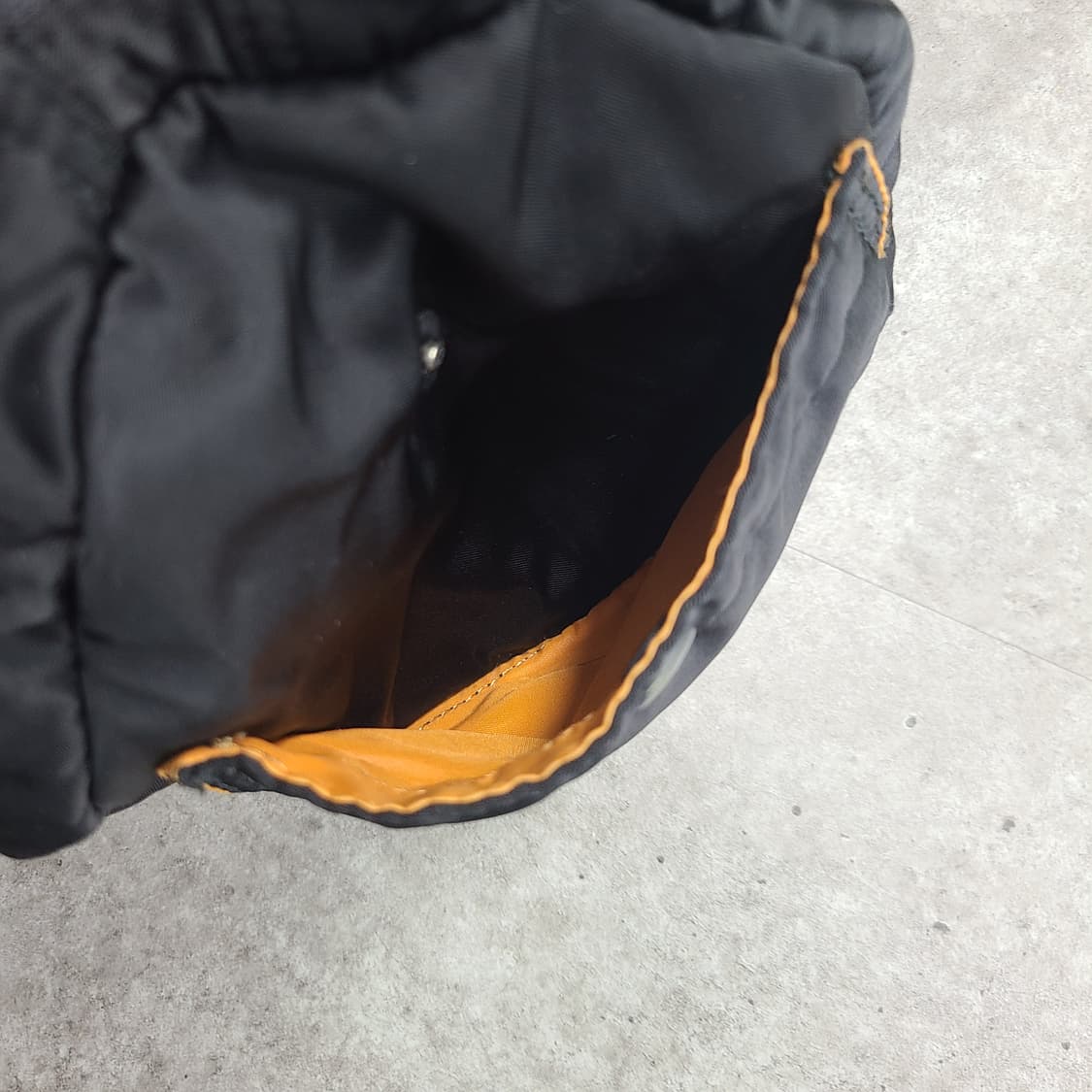 포터 PORTER 원형 핸드백 상품이미지5