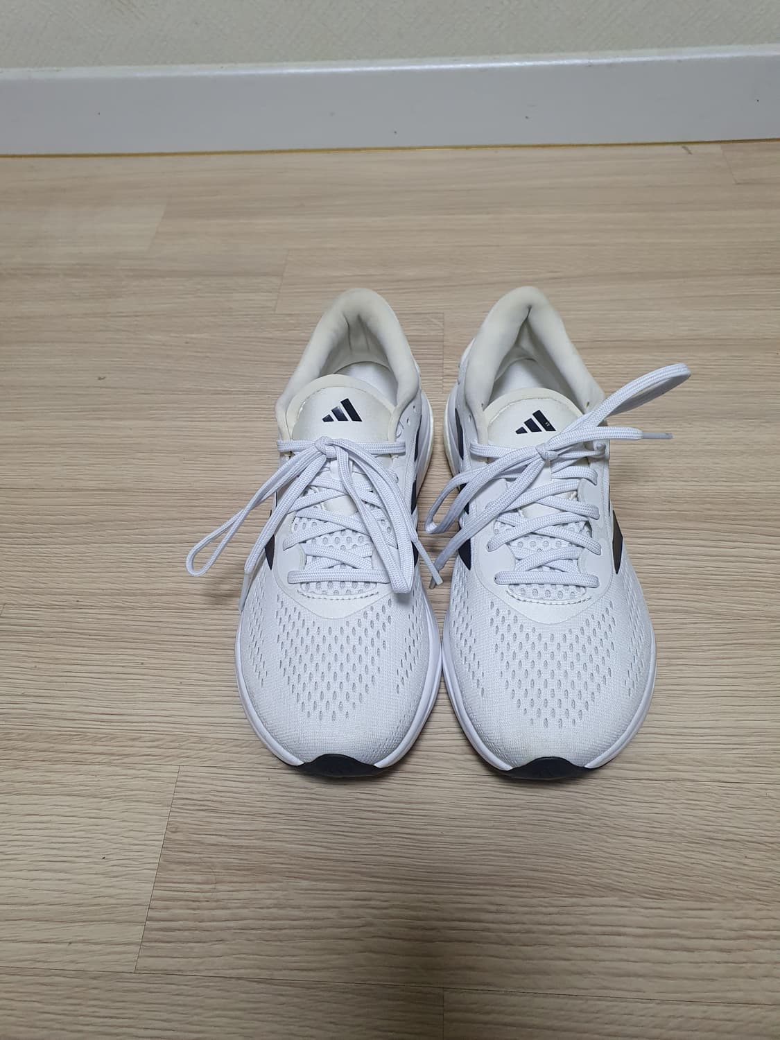 아디다스 슈퍼노바2 운동화 270 상품이미지3