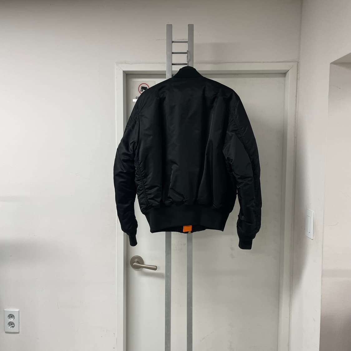 알파인더스트리 ma-1 항공 자켓 블랙 M 상품이미지5