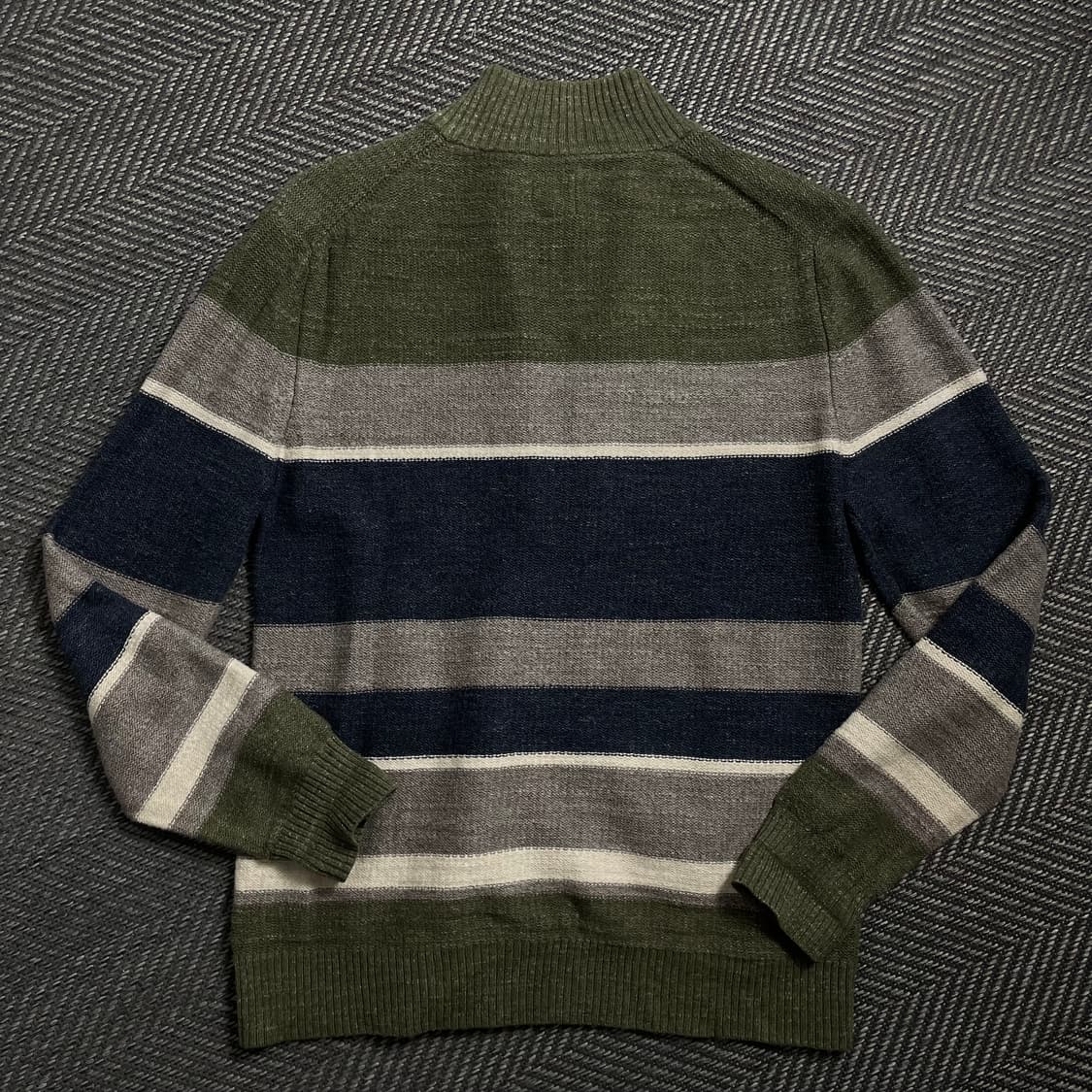 헤지스 자수로고 컬러블럭 스트라이프 니트 집업o 4615 상품이미지5