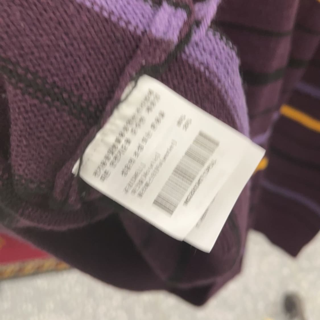 마크곤잘레스 오버핏 스트라이프 아크릴 니트 스웨터 105 C06182 상품이미지5