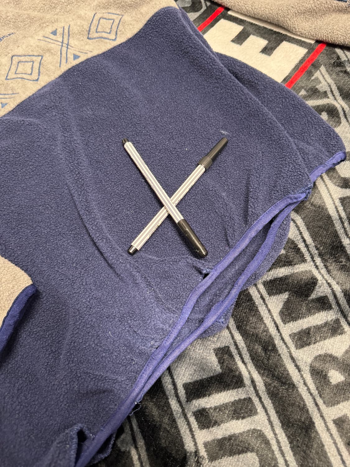 헬리 한센 쿼터 짚 플리스 풀오버 그레이 네이비 상품이미지6