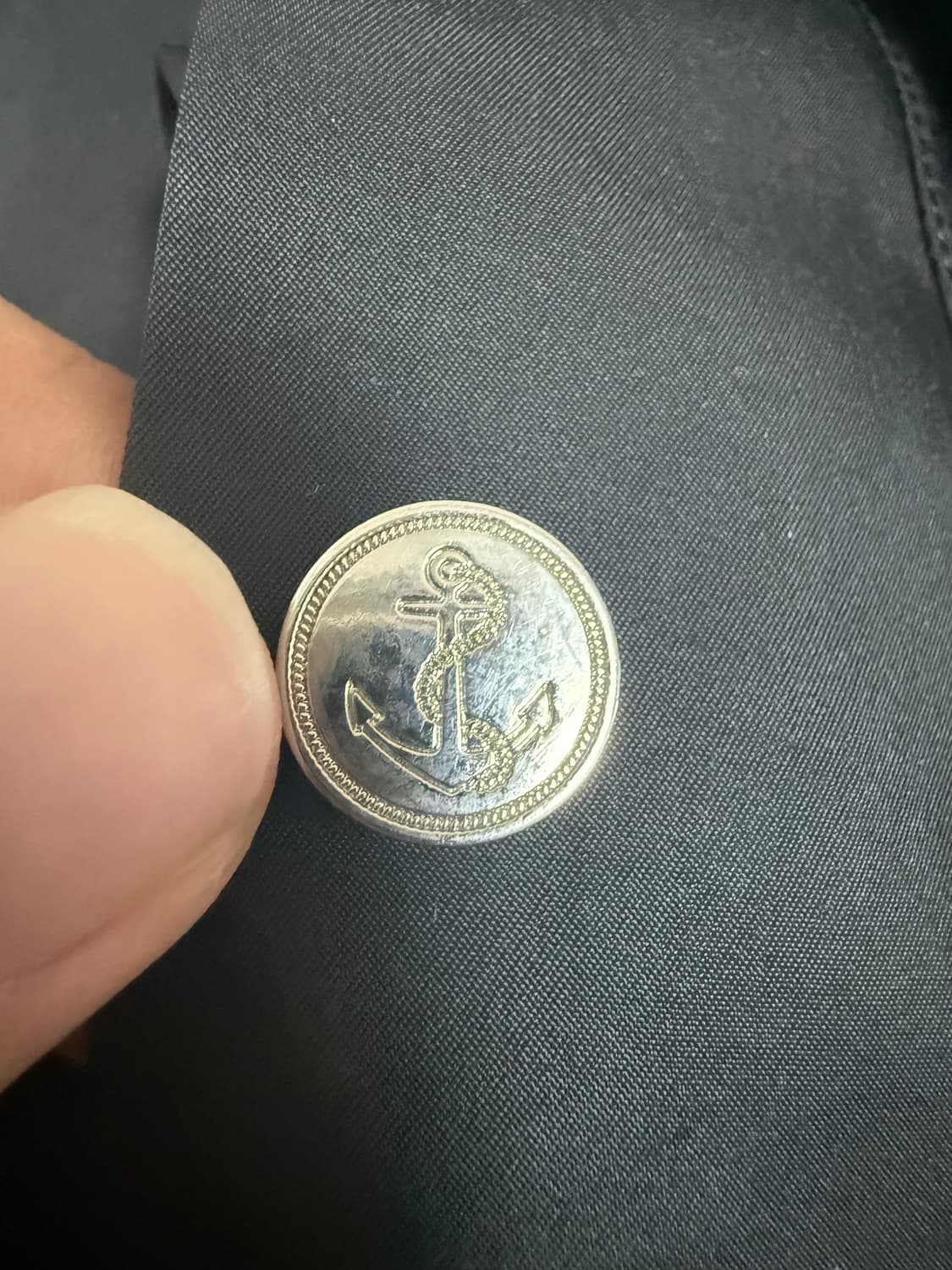 톰브라운 쉘 바람막이 4사이즈 묻따 30에 넘깁니다 상태굳  상품이미지8