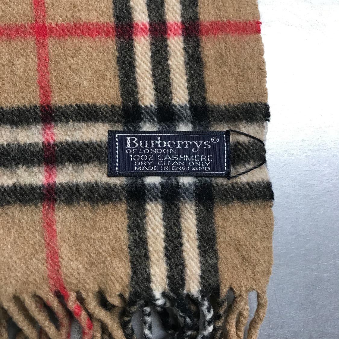 버버리 정품 캐시미어 머플러 베이지 상품이미지4