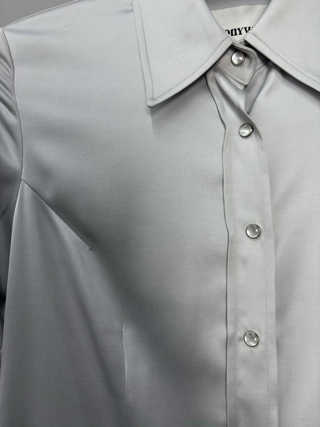 토니웩 버튼다운 실버새틴 셔츠 블라우스 A3481 상품이미지3
