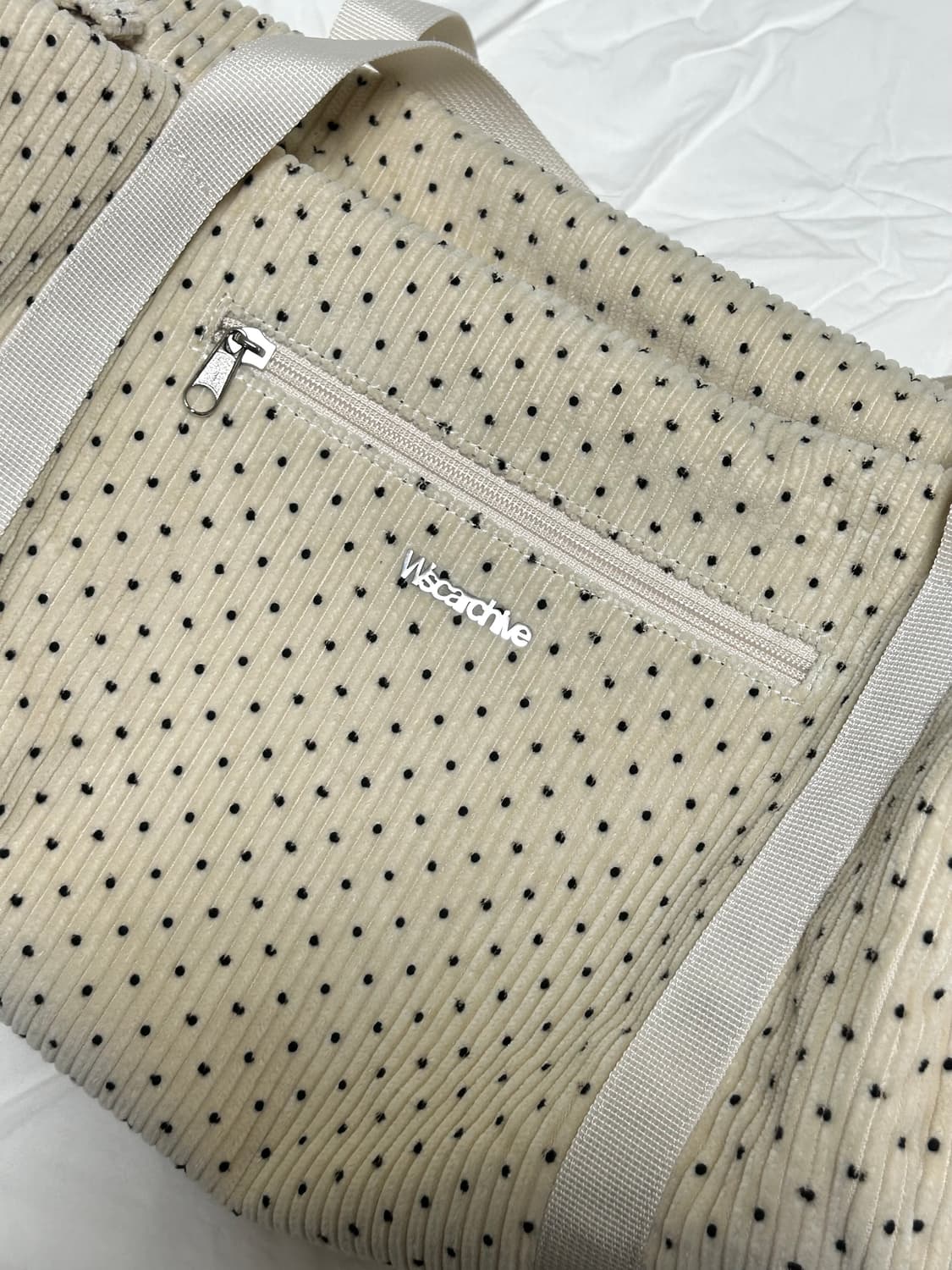 Wsc archive wsc 아카이브 도트 배럴백 크림 상품이미지6