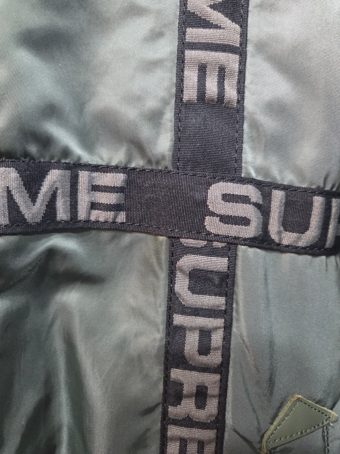 슈프림 N3B 테이핑 자켓 패딩 상품이미지2