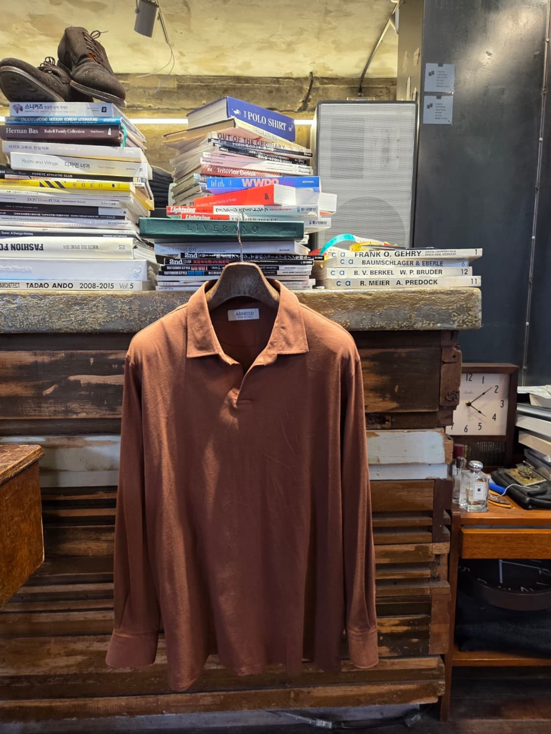 ARMEO.D 오픈칼라넥 티셔츠 상품이미지1