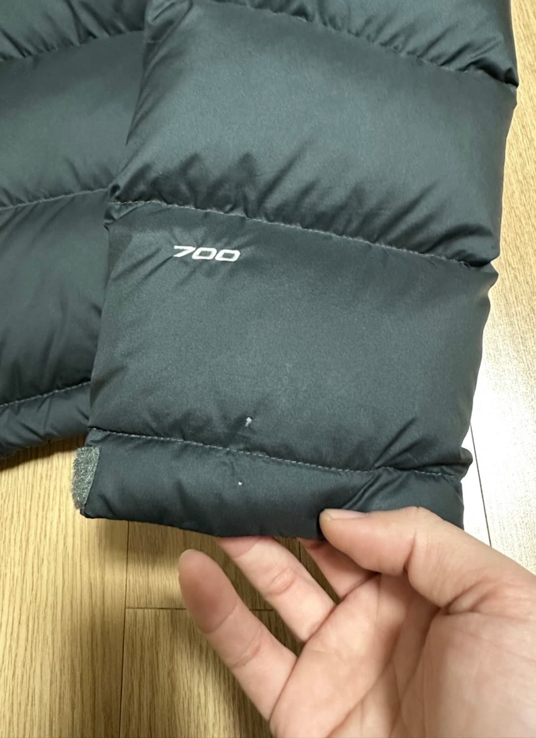 노스페이스 눕시 1992 카니예웨스트 패딩 M 상품이미지4