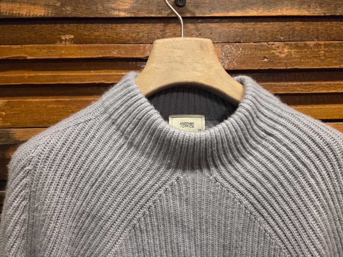 어나더오피스 모호크넥 니트 상품이미지8