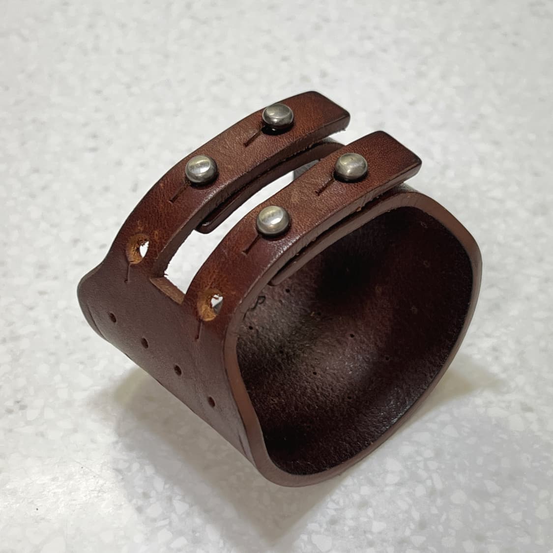 릭오웬스 14SS "VICIOUS" 레더 커프 팔찌 카라멜 상품이미지4