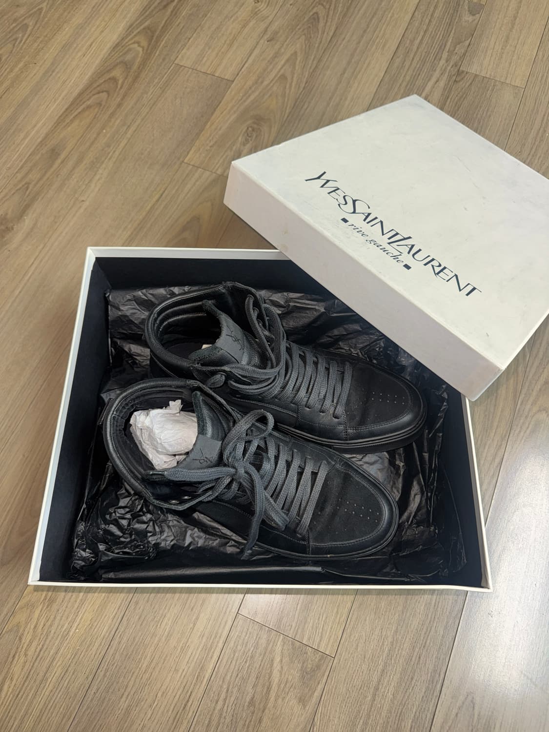 입생로랑 하이탑 가죽 스니커즈 270 상품이미지1