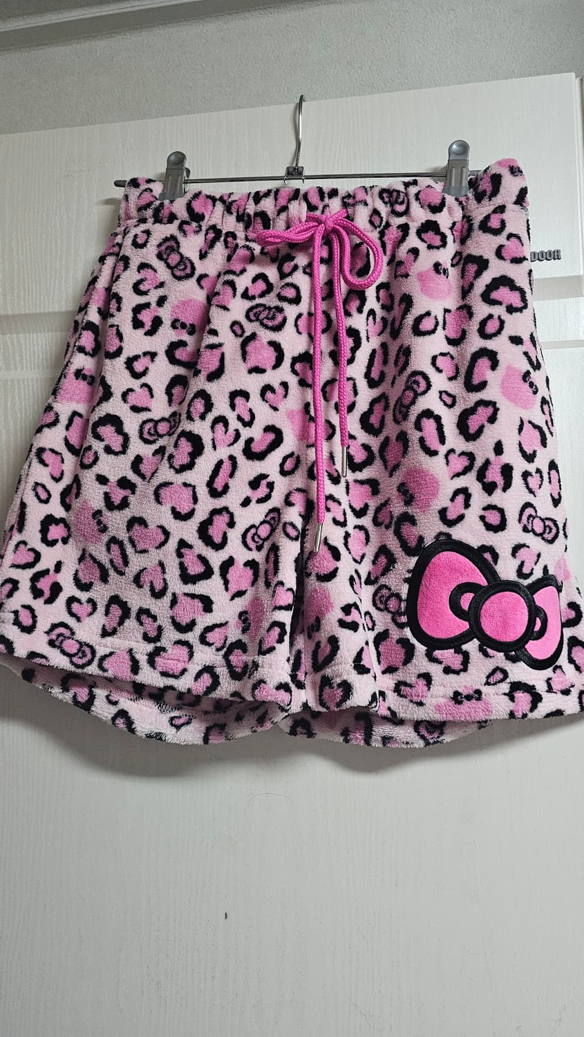 돈키호테 키티 집업 셋업 상품이미지3