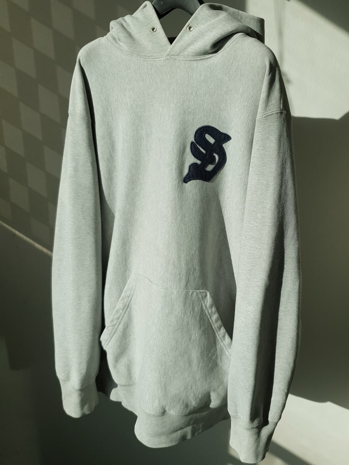 90s SUPREME gothic logo hoodie og 상품이미지7