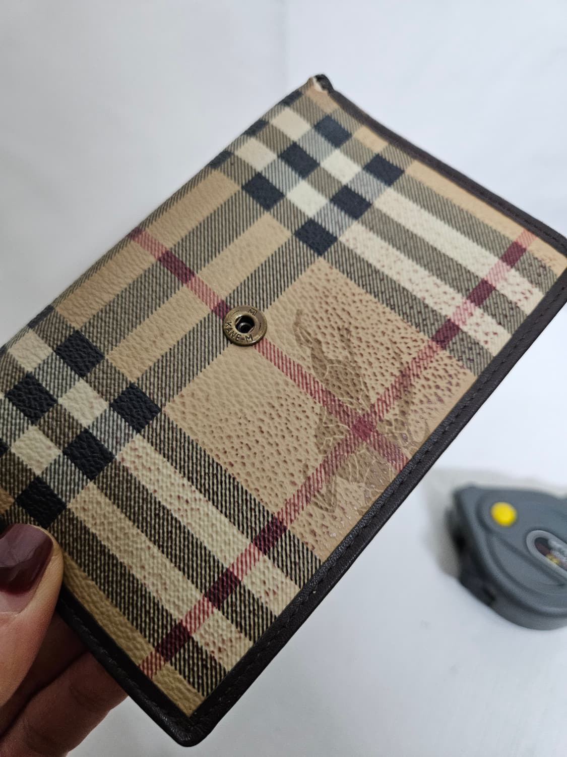 버버리 베이지 지갑 상품이미지5