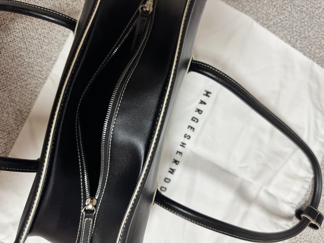 마지셔우드 보스턴 숄더백 미디움 상품이미지5