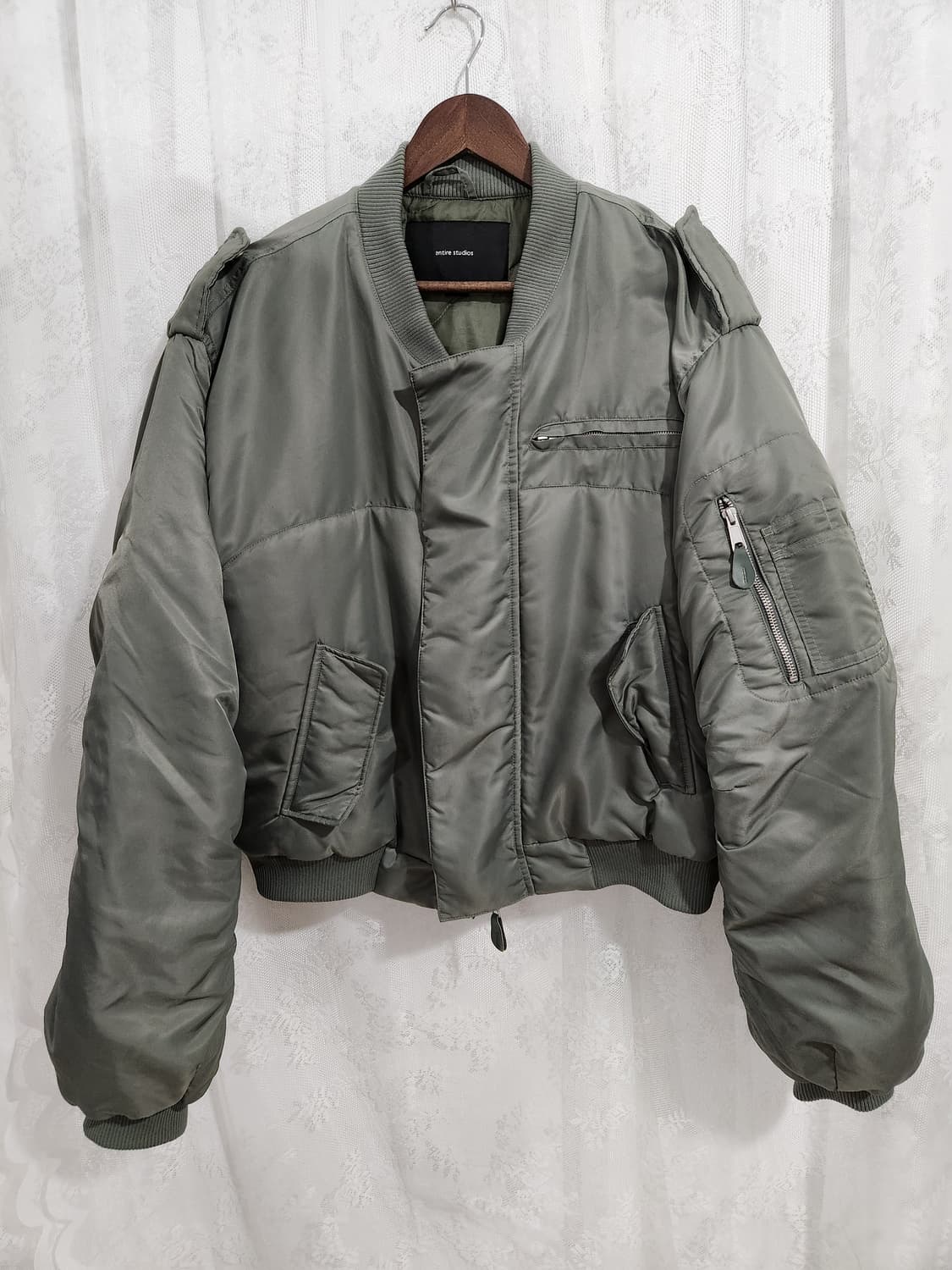 엔타이어 스튜디오 a-2 봄버 (L) 착샷있음 상품이미지1