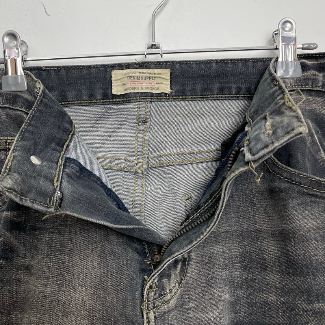 데님 서플라이 Denim Supply  블랙 워싱 진 32 상품이미지3