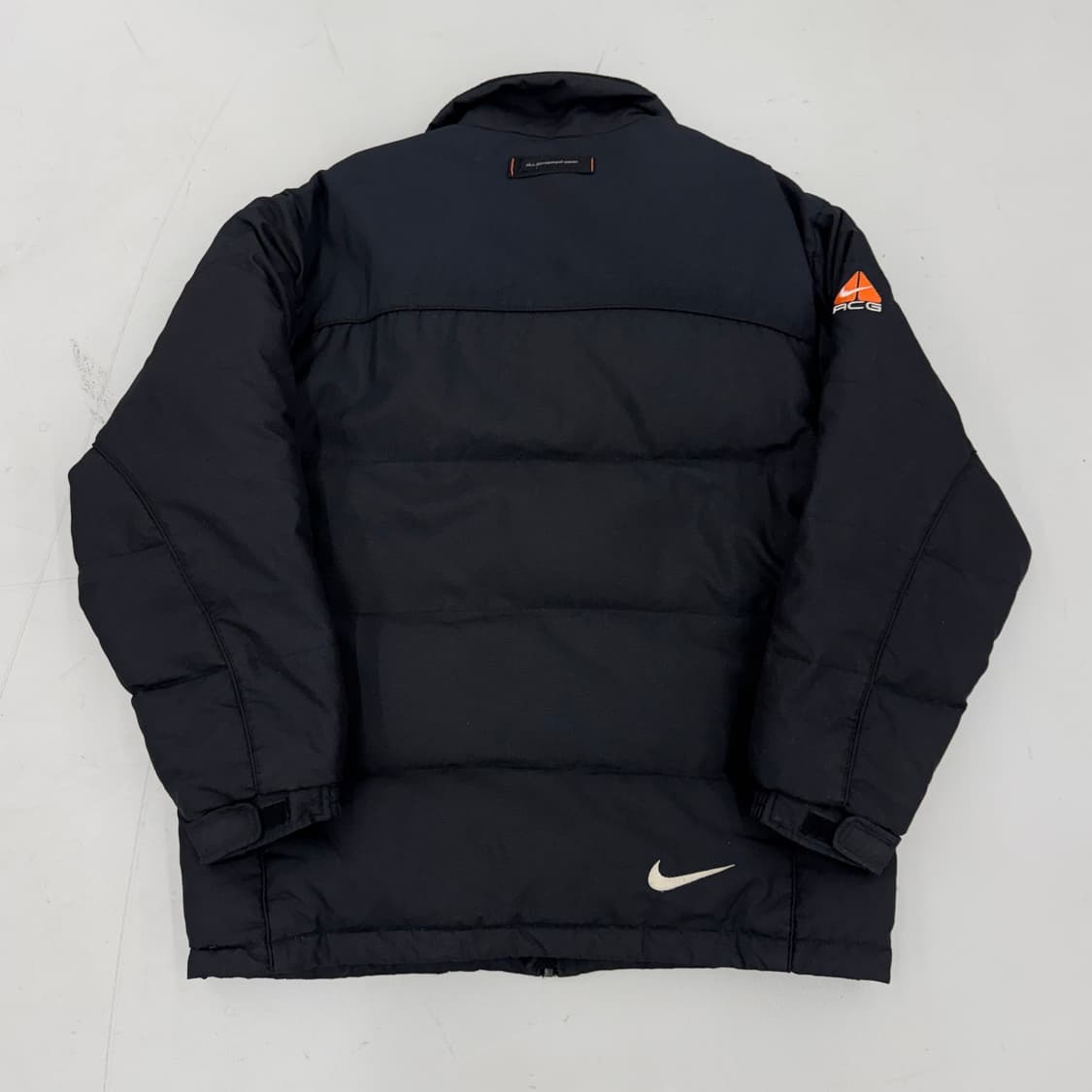 나이키 ACG 00s 덕다운 푸퍼 패딩 블랙 상품이미지3