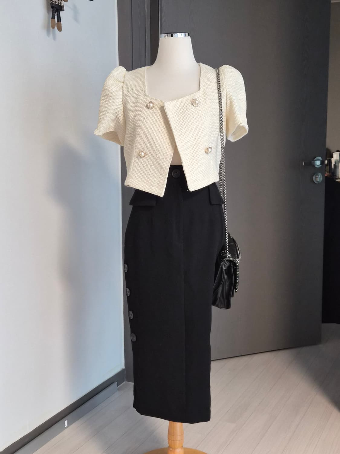 트위드 스퀘어넥 퍼프 크롭 자켓 팔아요 상품이미지4