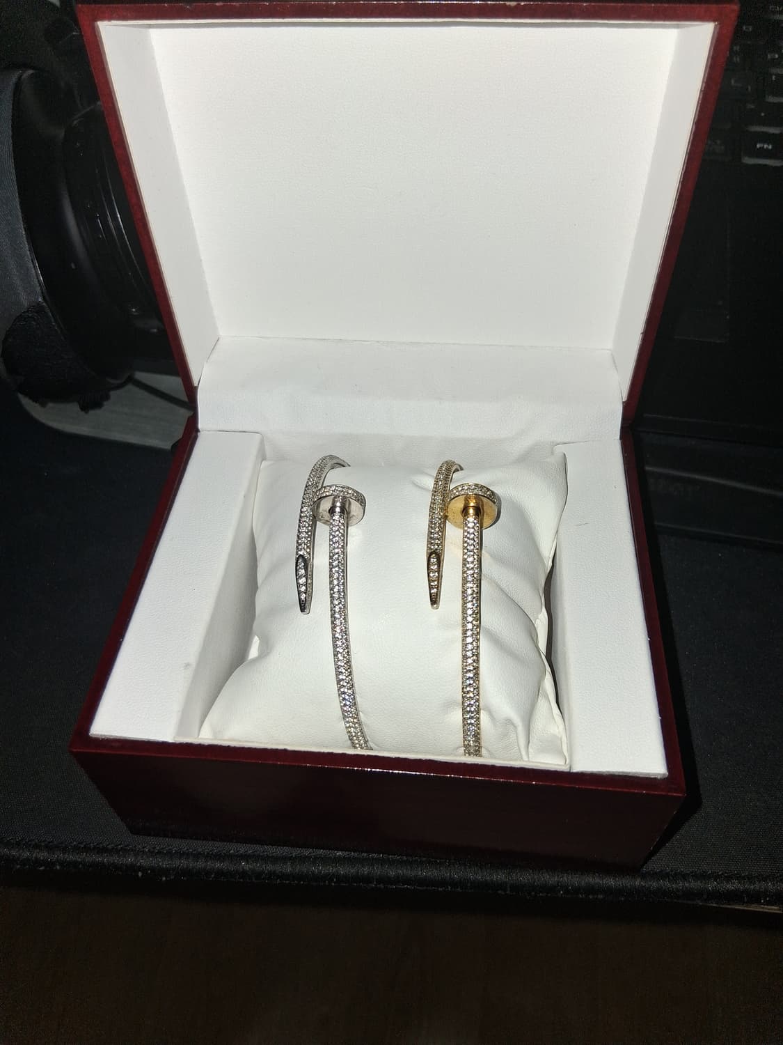 까르띠에 저스트앵끌루 옐로우골드 풀파베 팔찌 상품이미지2