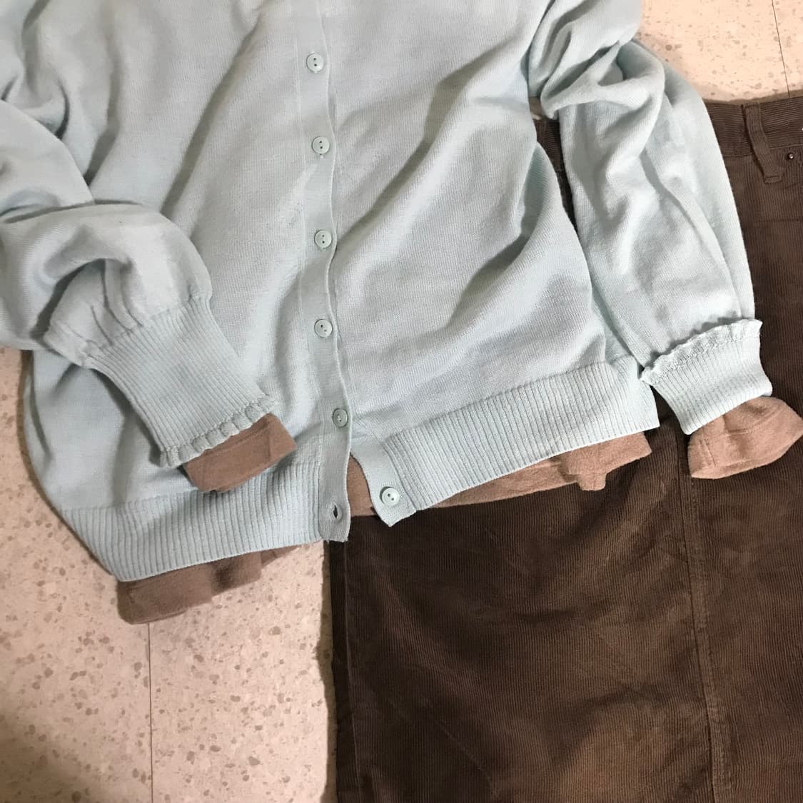 빈티지 가디건 레이어드룩 ¡ 가디건 목폴라 H라인스커트 상품이미지3