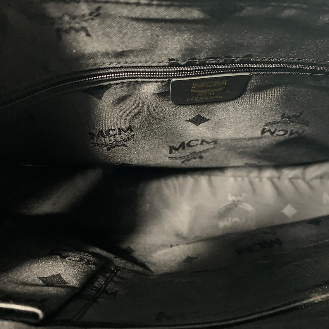 MCM 빅 숄더백 상품이미지4