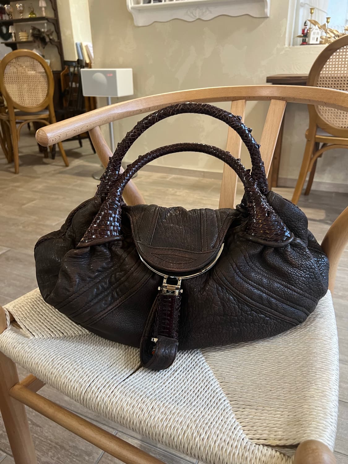 펜디 Zucca FF Spy 가방 상품이미지1